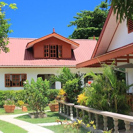 Veronic Self-Catering Guest House La Digue Eksteriør bilde