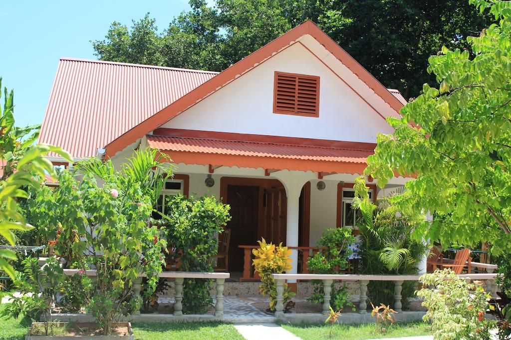 Veronic Self-Catering Guest House La Digue Eksteriør bilde