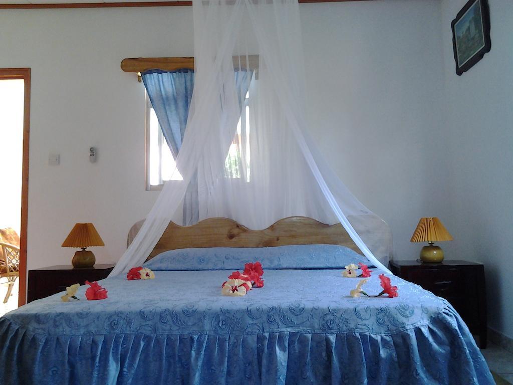 Veronic Self-Catering Guest House La Digue Rom bilde